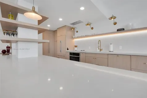 10101 Collins Avenue Bal Harbour FL 33154