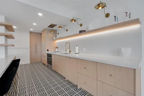 10101 Collins Avenue Bal Harbour FL 33154