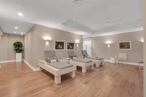 10101 Collins Avenue Bal Harbour FL 33154