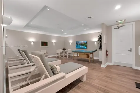 10101 Collins Avenue Bal Harbour FL 33154