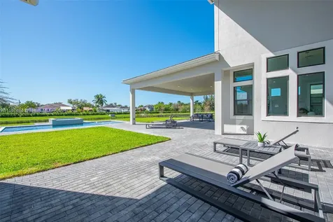 14980 Millstone Ranches Drive Davie FL 33331