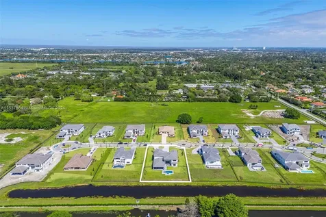 14980 Millstone Ranches Drive Davie FL 33331