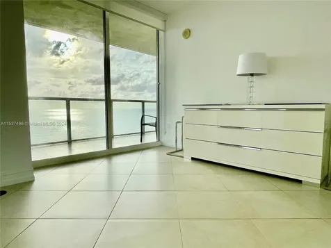 16699 Collins Avenue Sunny Isles Beach FL 33160