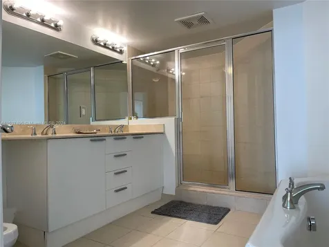 16699 Collins Avenue Sunny Isles Beach FL 33160