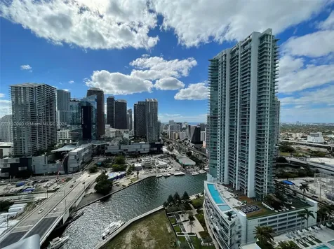 350 S Miami Avenue Miami FL 33130
