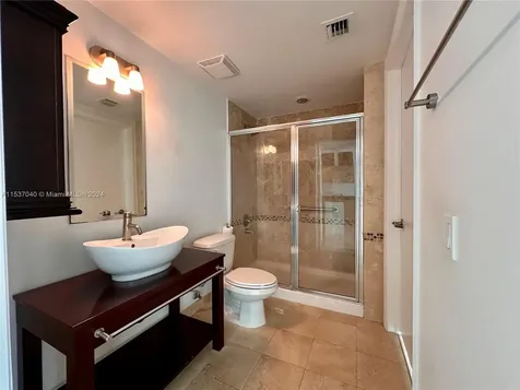 350 S Miami Avenue Miami FL 33130