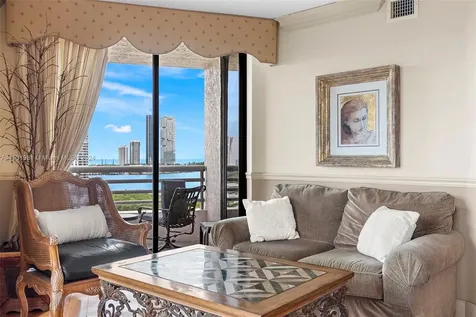 3300 NE 191 Street Aventura FL 33180