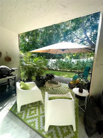9932 NW 41st Street Doral FL 33178