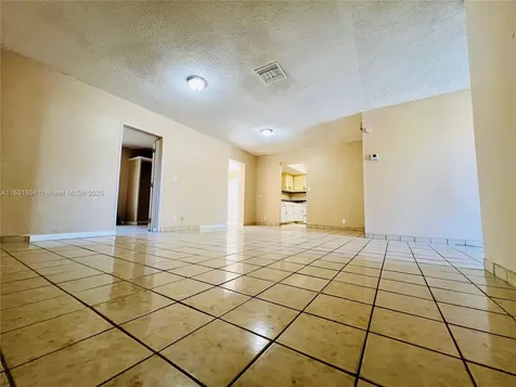 6990 SW 1st Street Margate FL 33068