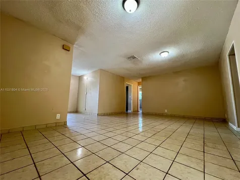6990 SW 1st Street Margate FL 33068