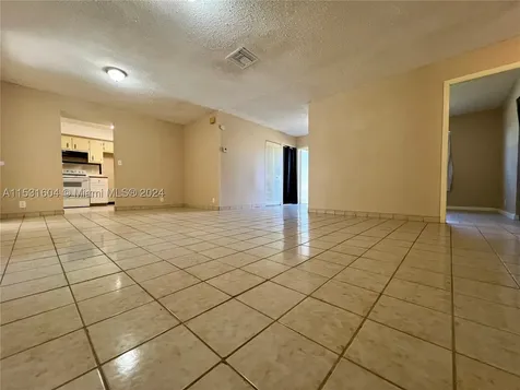 6990 SW 1st Street Margate FL 33068