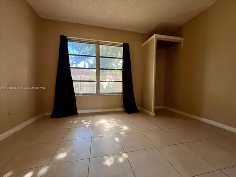 6990 SW 1st Street Margate FL 33068