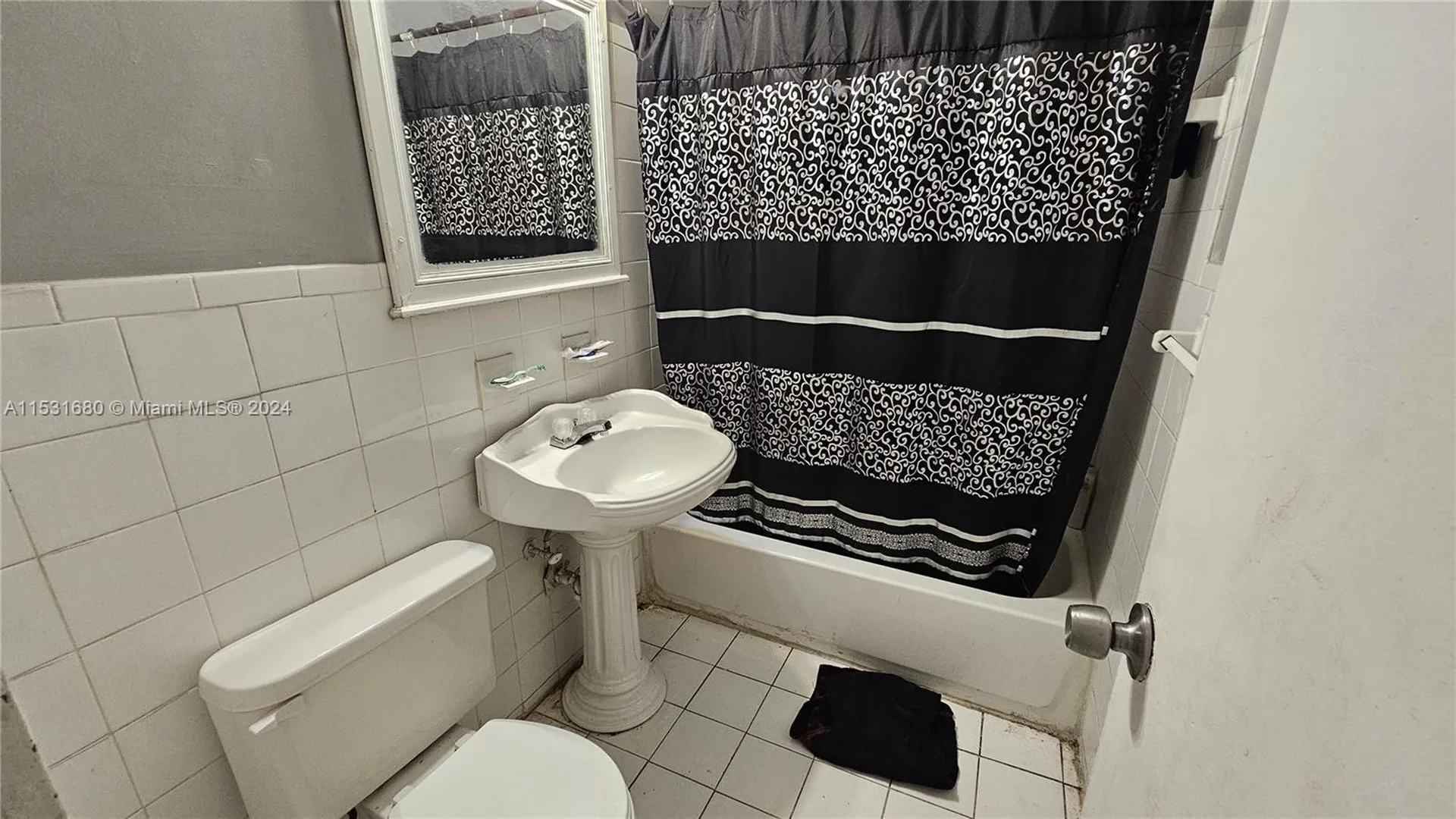 524 NW 21st Avenue Fort Lauderdale FL 33311