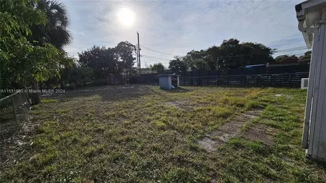 524 NW 21st Avenue Fort Lauderdale FL 33311