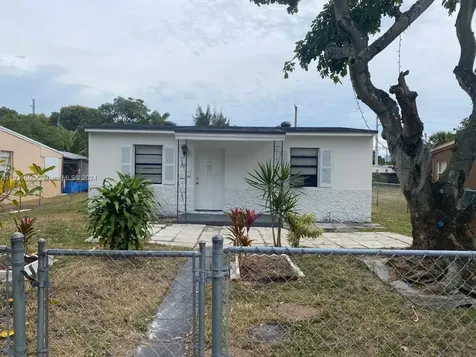 524 NW 21st Avenue Fort Lauderdale FL 33311