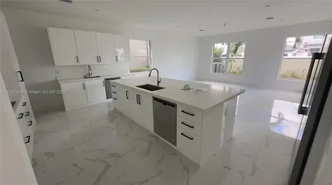 3523 Forest View Circle Dania Beach FL 33312