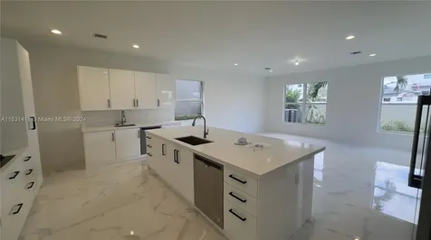 3523 Forest View Circle Dania Beach FL 33312