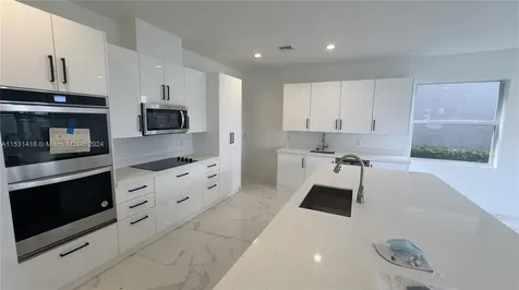 3523 Forest View Circle Dania Beach FL 33312