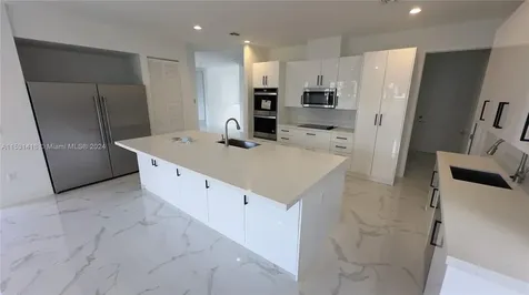 3523 Forest View Circle Dania Beach FL 33312
