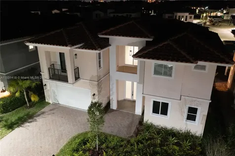 3523 Forest View Circle Dania Beach FL 33312