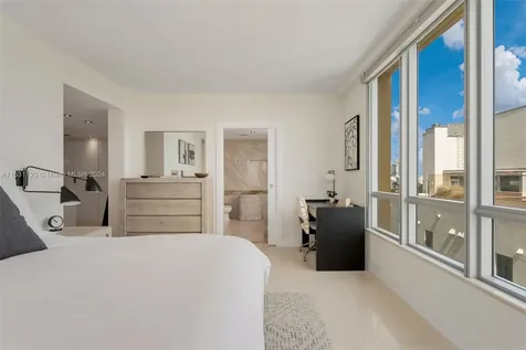 101 Ocean Drive Miami Beach FL 33139