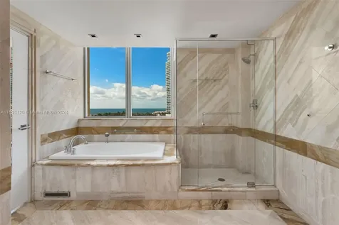 101 Ocean Drive Miami Beach FL 33139