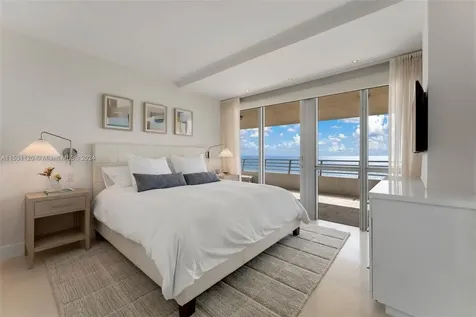 101 Ocean Drive Miami Beach FL 33139