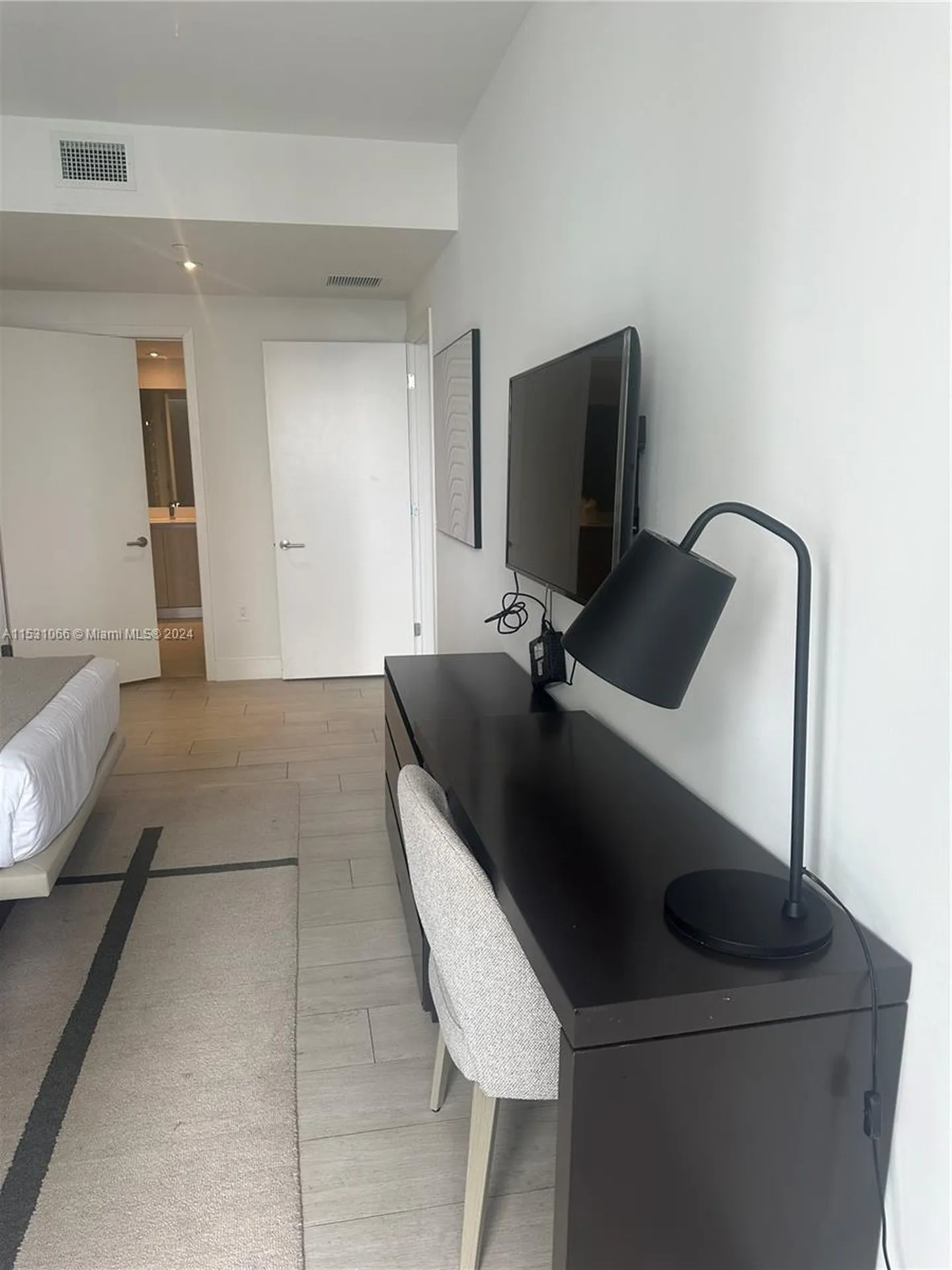 4010 S Ocean Drive Hollywood FL 33019