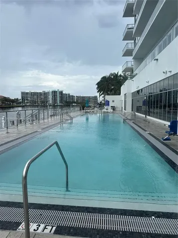 4010 S Ocean Drive Hollywood FL 33019