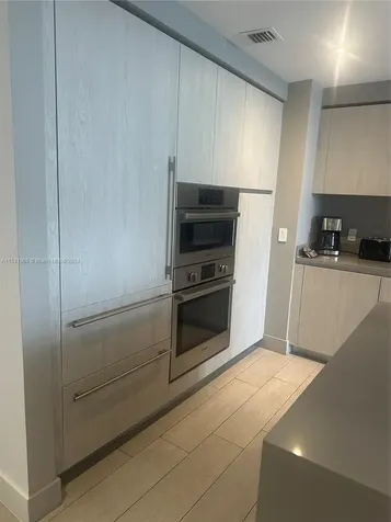 4010 S Ocean Drive Hollywood FL 33019