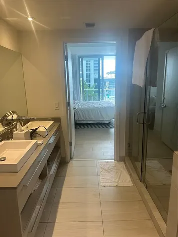 4010 S Ocean Drive Hollywood FL 33019