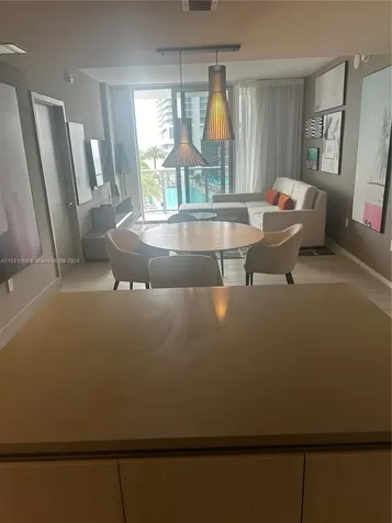 4010 S Ocean Drive Hollywood FL 33019