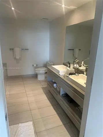 4010 S Ocean Drive Hollywood FL 33019