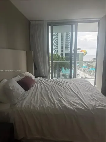 4010 S Ocean Drive Hollywood FL 33019