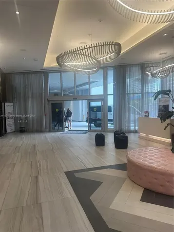 4010 S Ocean Drive Hollywood FL 33019