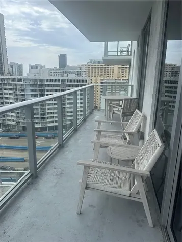 4010 S Ocean Drive Hollywood FL 33019
