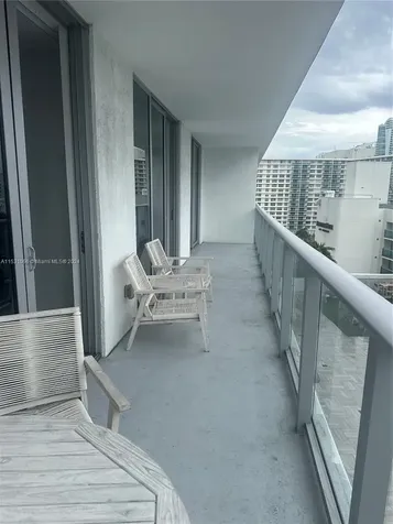 4010 S Ocean Drive Hollywood FL 33019