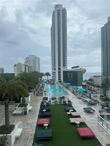 4010 S Ocean Drive Hollywood FL 33019