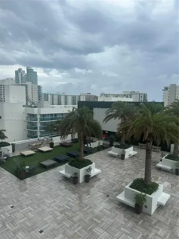 4010 S Ocean Drive Hollywood FL 33019
