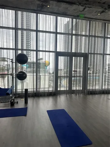 4010 S Ocean Drive Hollywood FL 33019