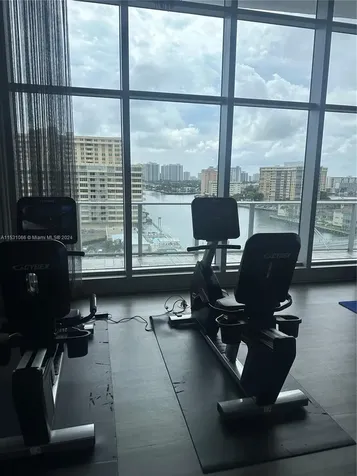 4010 S Ocean Drive Hollywood FL 33019