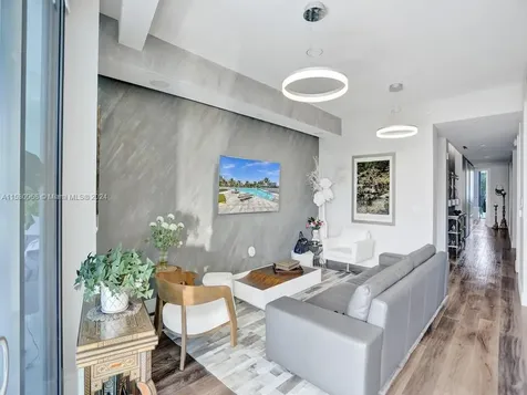 3250 NE 188th Street Aventura FL 33180