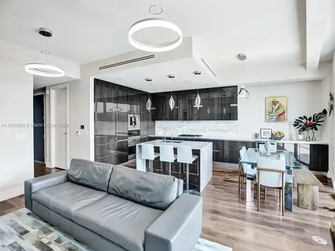 3250 NE 188th Street Aventura FL 33180