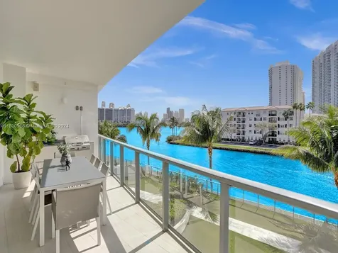 3250 NE 188th Street Aventura FL 33180