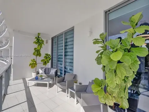 3250 NE 188th Street Aventura FL 33180