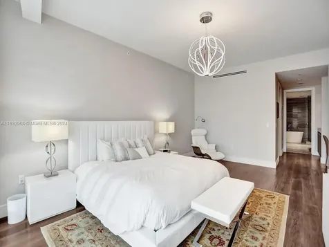 3250 NE 188th Street Aventura FL 33180