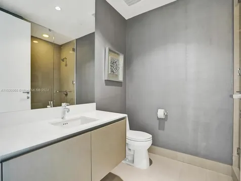 3250 NE 188th Street Aventura FL 33180