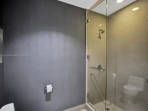 3250 NE 188th Street Aventura FL 33180