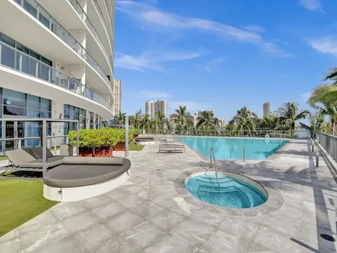 3250 NE 188th Street Aventura FL 33180