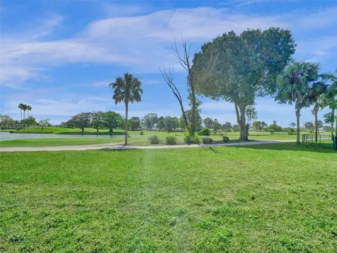 3121 NW 108th Drive Coral Springs FL 33065
